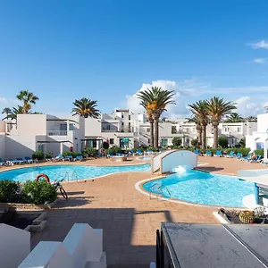 Con Terraza Y Piscina En , Corralejo España