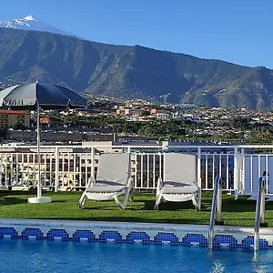 3* Hotel apartamentowy Skyview Tenerife